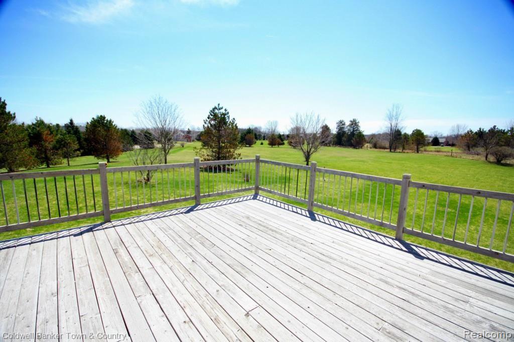2025 Clyde Road Highland, MI 48357 - Photo 62 of 63 IMG_0581.jpg