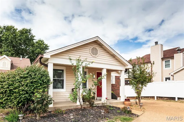 $265,000 | 13737 Minnette Court, St. Louis, MO 63128