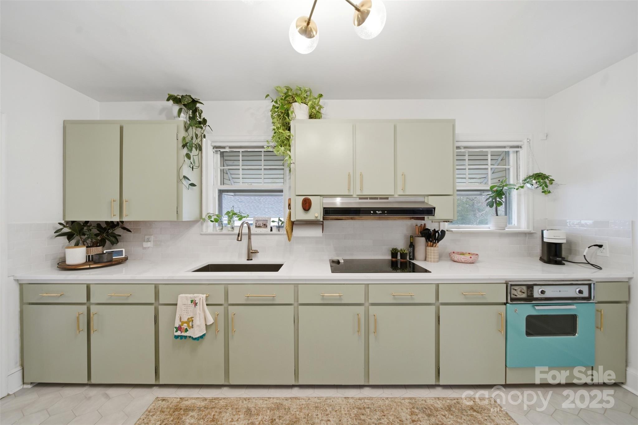 441 Jackson Street Rock Hill, SC 29730 - Photo 15 of 30 a kitchen with a sink and cabinets