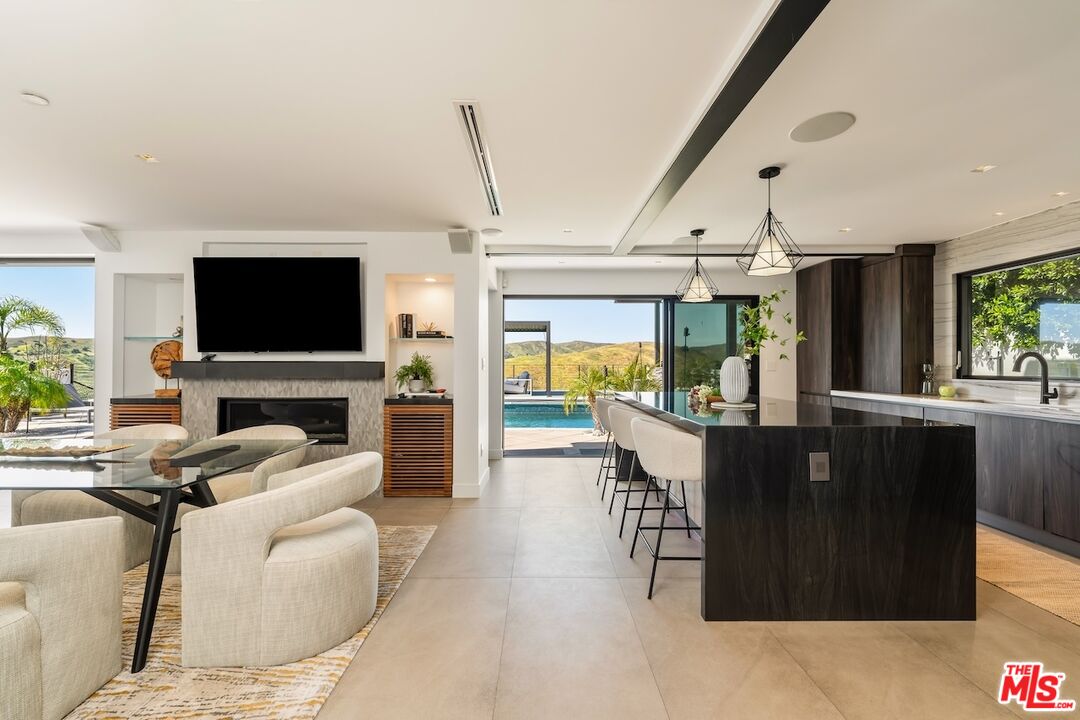 26029 Farmfield Road Calabasas, CA 91302 - Photo 7 of 26