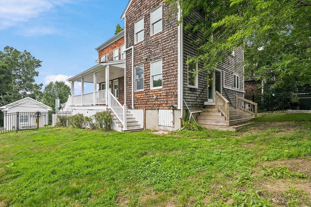 14 Willow Road Marblehead, MA 01945 - Photo 35 of 42