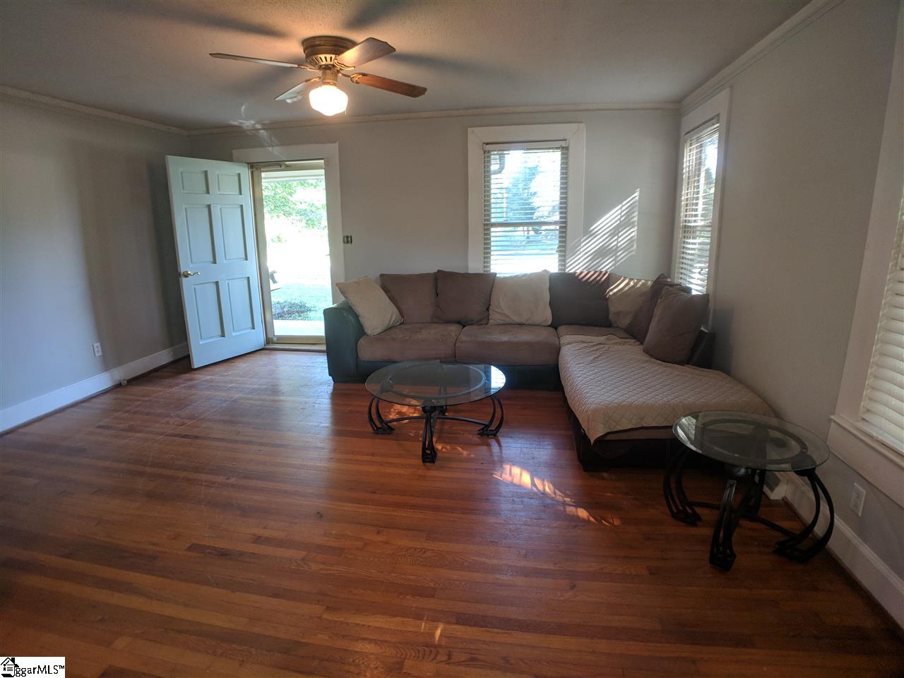 146 Farrs Road Easley, SC 29640 - Photo 6 of 35