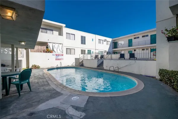 $250,000 | 10749 New Haven Street, Unit 18, Sun Valley, CA 91352
