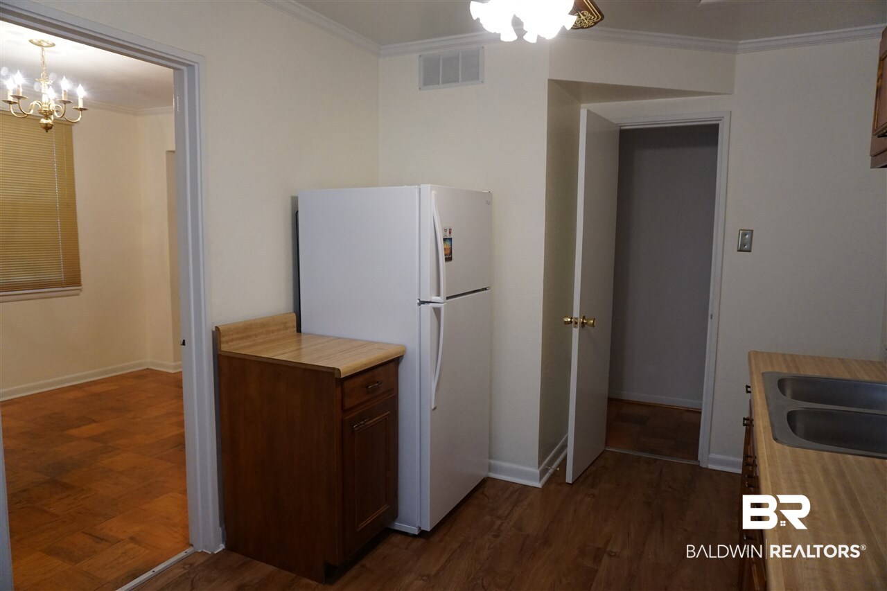 4153 La Rose Court Mobile, AL 36609 - Photo 19 of 26