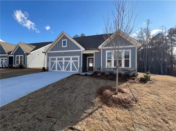 $440,000 | 4 Mayhaw Point, Sharpsburg, GA 30277