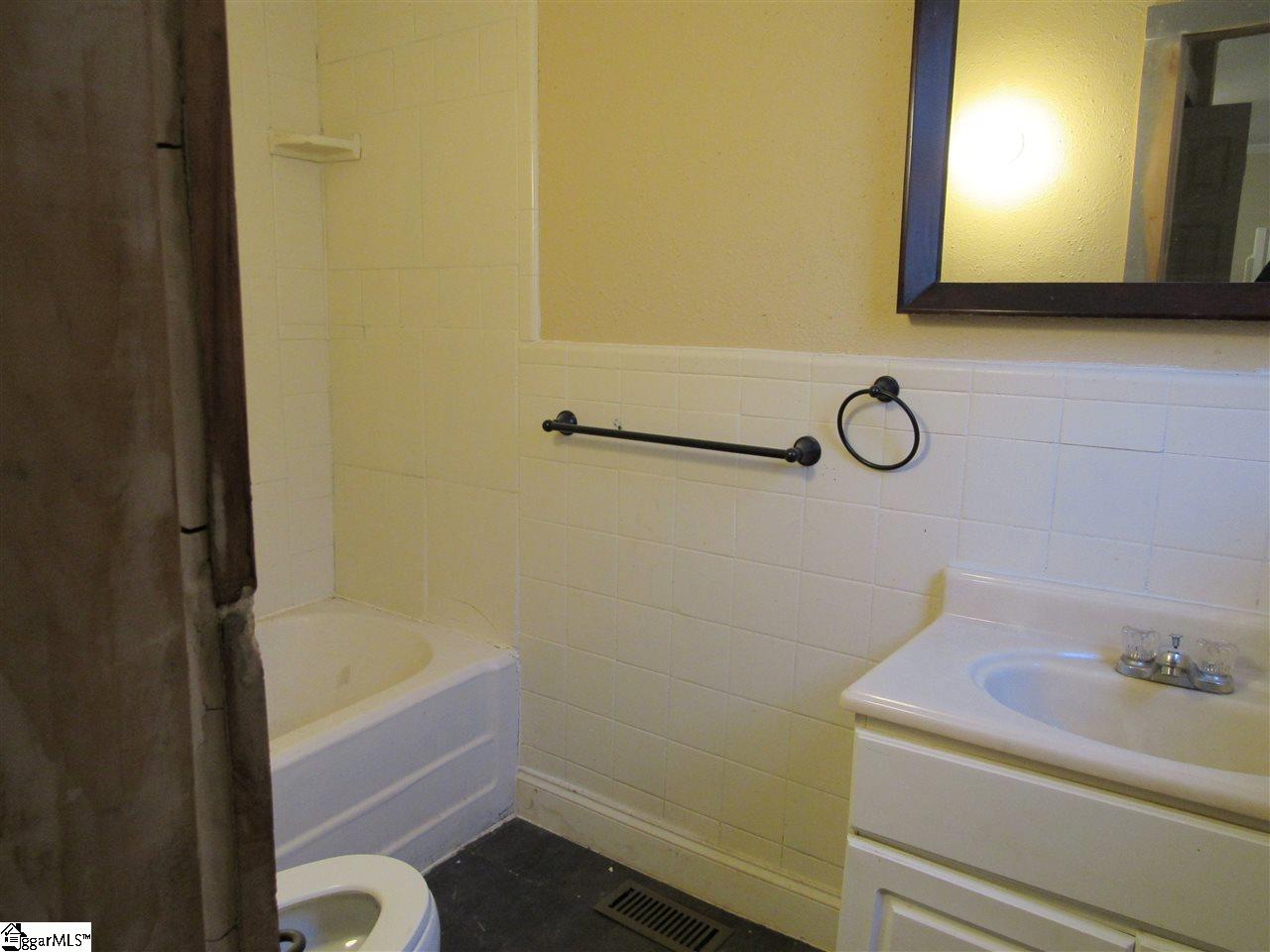 111 Plantation Road Greenville, SC 29605 - Photo 16 of 20 Gallery Image 16