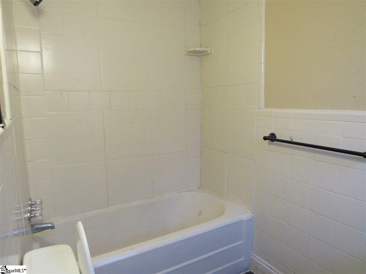 111 Plantation Road Greenville, SC 29605 - Photo 17 of 20 Gallery Image 17