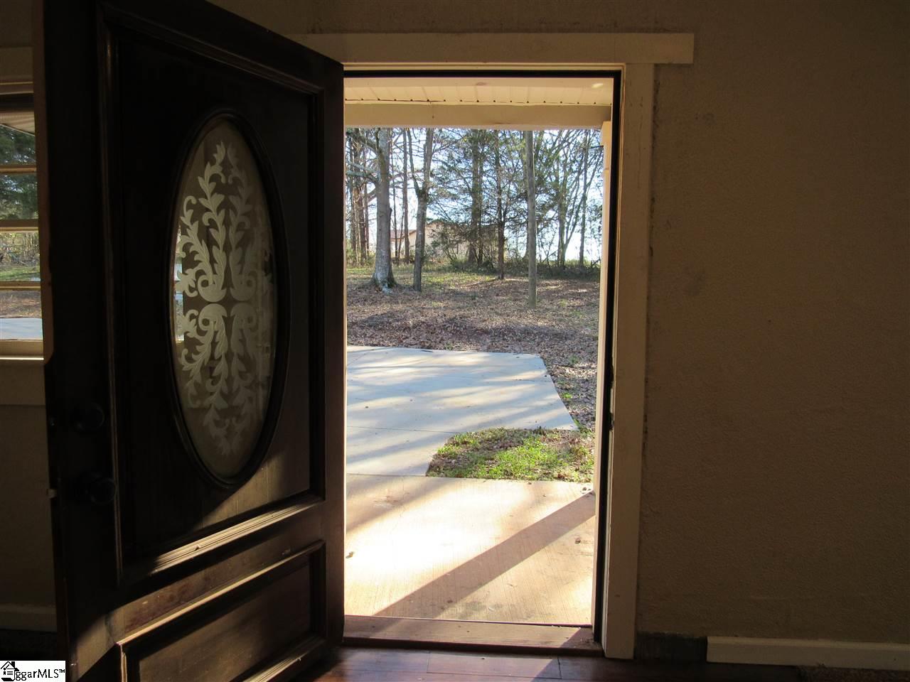 111 Plantation Road Greenville, SC 29605 - Photo 6 of 20 Gallery Image 6