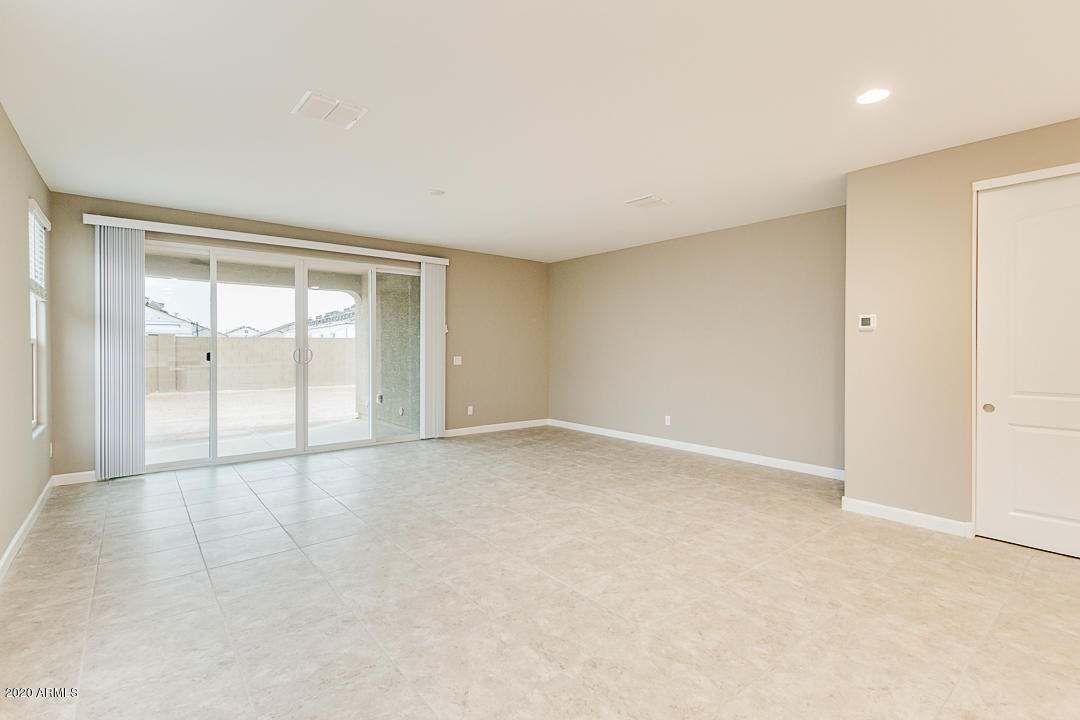 8487 West Pleasant Oak Way Florence, AZ 85132 - Photo 12 of 21 10-Rushmore