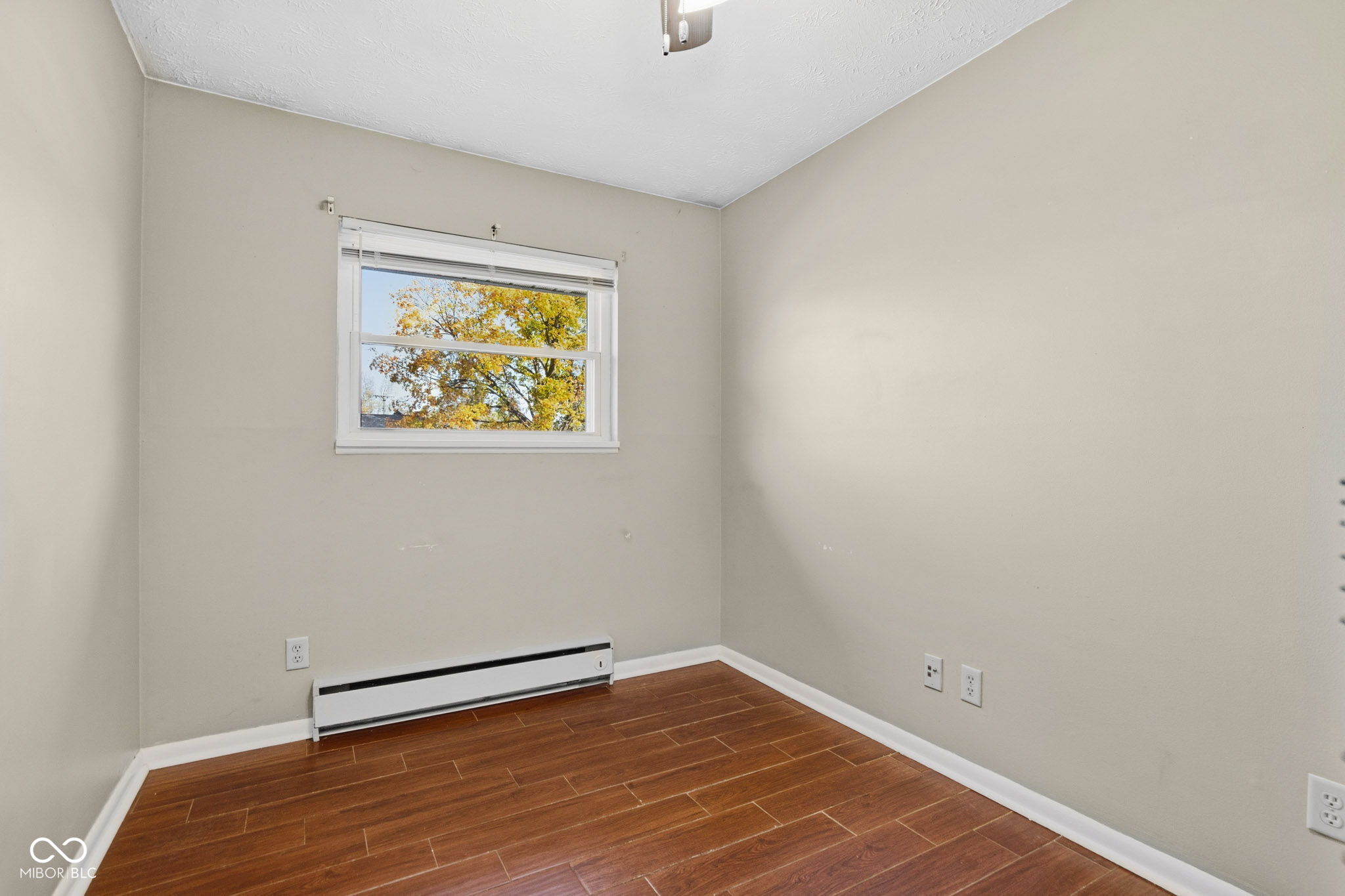 402 Cherry Street Beech Grove, IN 46107 - Photo 12 of 29