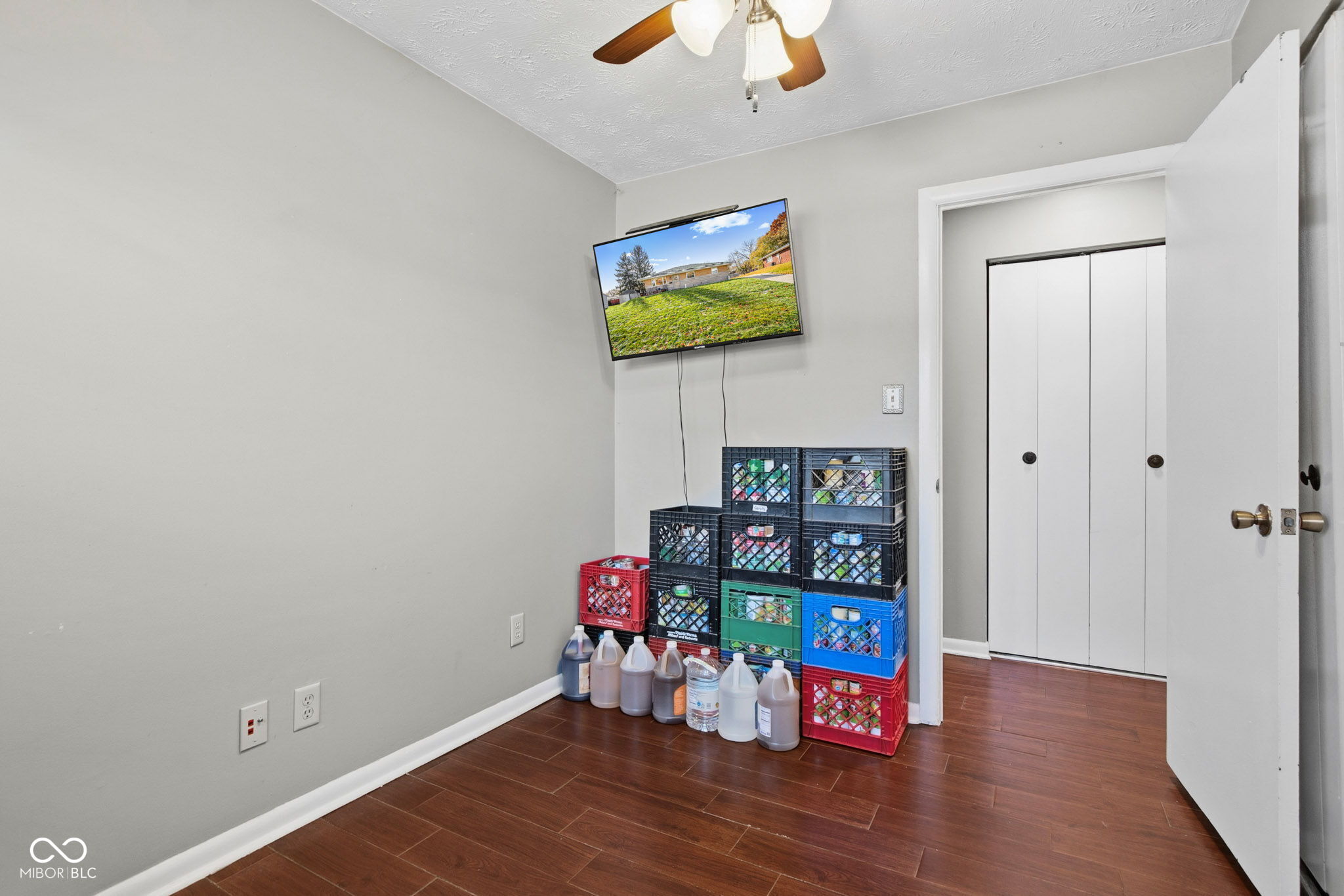 402 Cherry Street Beech Grove, IN 46107 - Photo 13 of 29