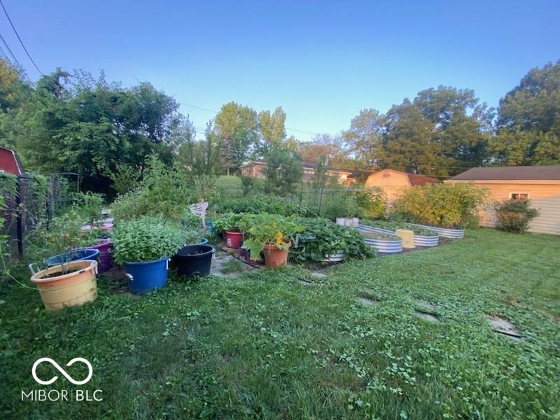 402 Cherry Street Beech Grove, IN 46107 - Photo 28 of 29