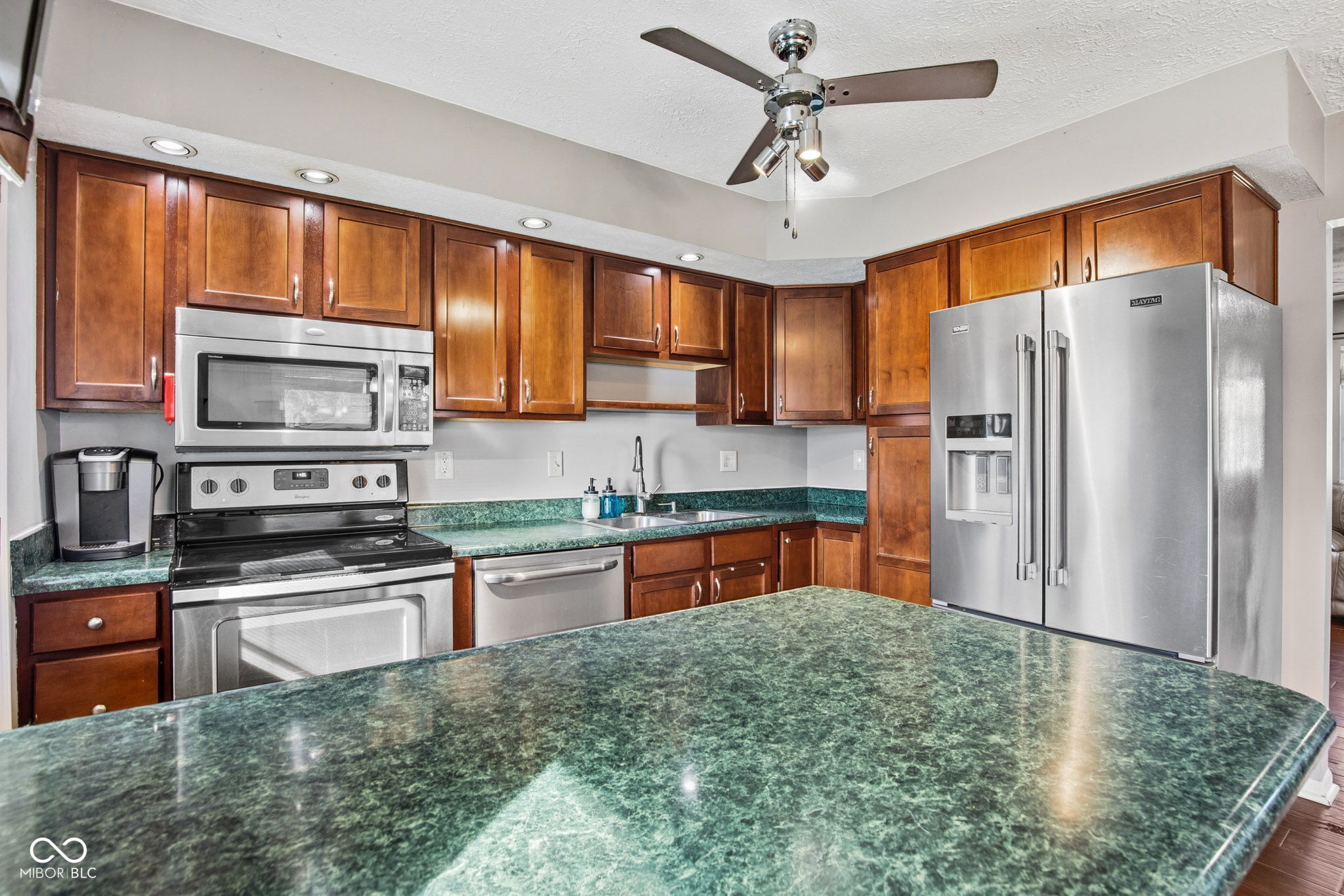 402 Cherry Street Beech Grove, IN 46107 - Photo 7 of 29