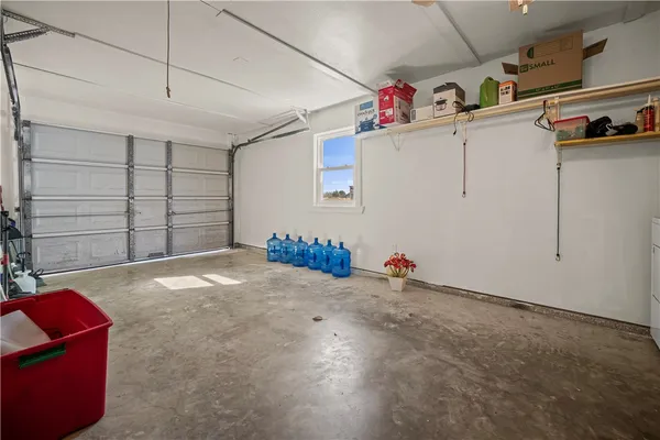 a view of a garage