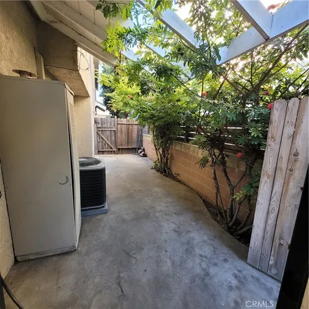 $4,000 | 3681 Howard Avenue, Unit 1, Los Alamitos, CA 90720