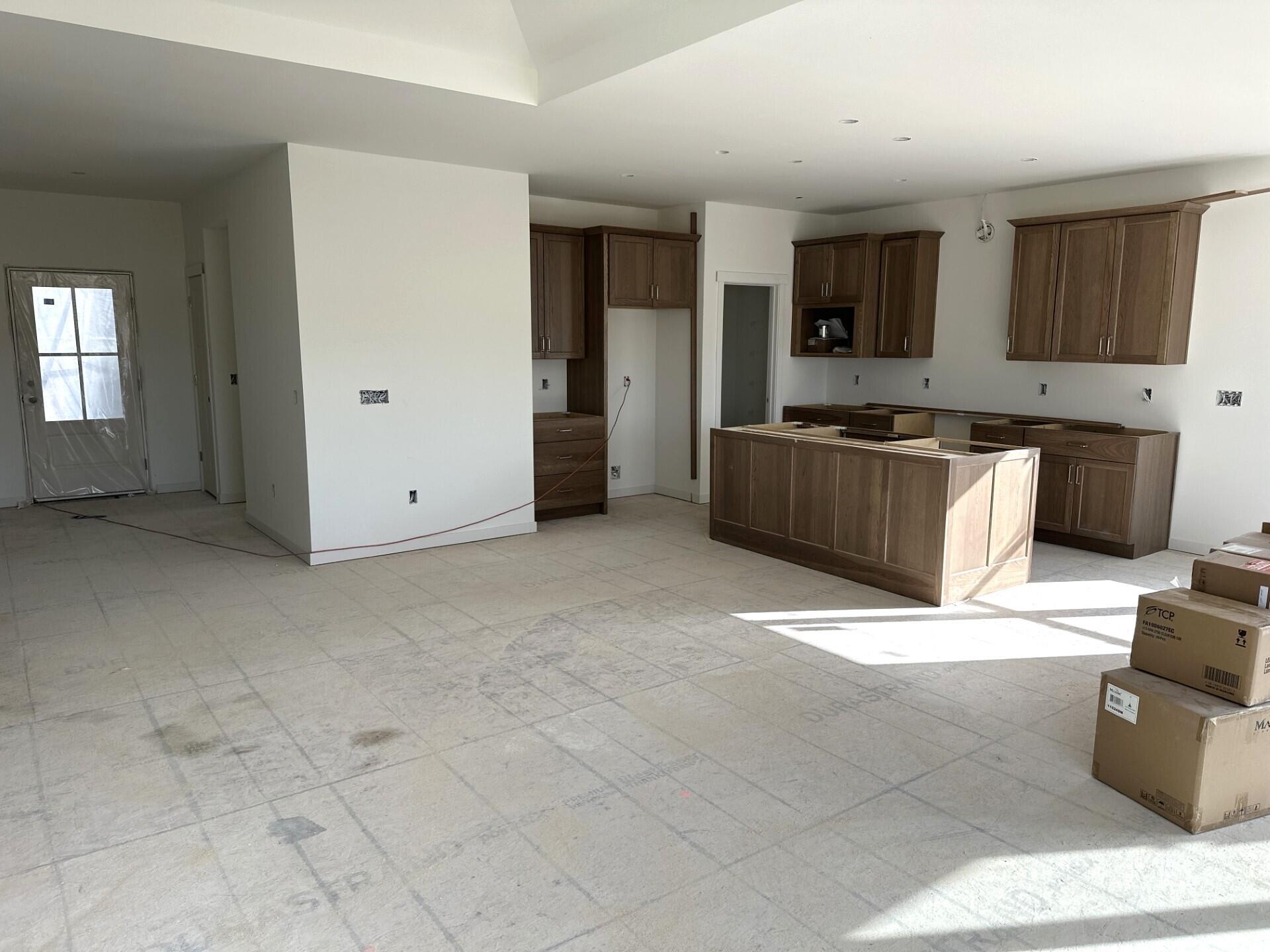 469 Limestone Lane Slinger, WI 53086 - Photo 3 of 8 Kitchen