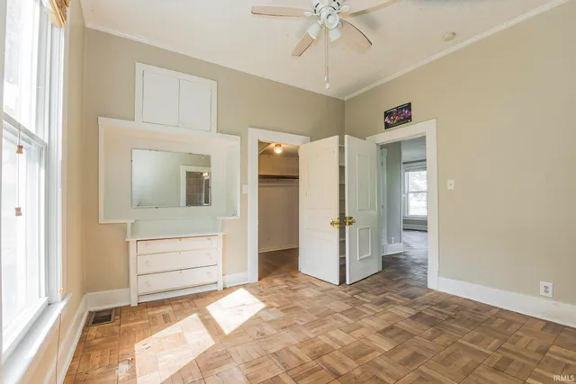 $164,900 | 601 West Riverside Avenue, Muncie, IN 47303