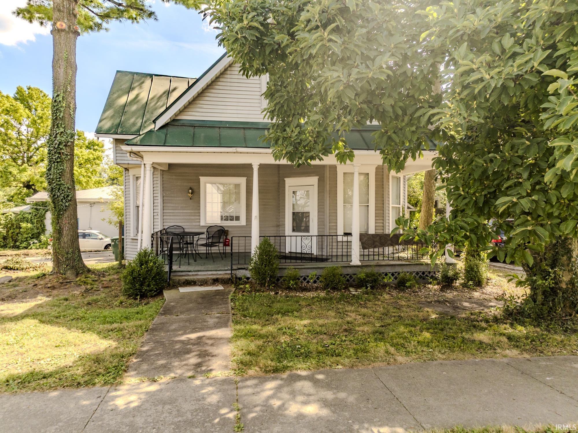 601 West Riverside Avenue Muncie, IN 47303 - Photo 3 of 35