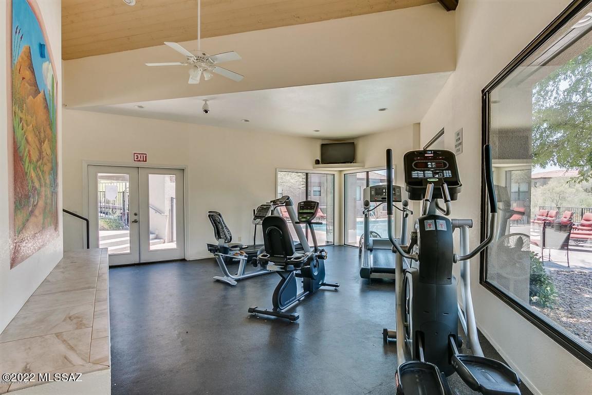 5800 North Kolb Road, Unit 10156 Tucson, AZ 85750 - Photo 25 of 33