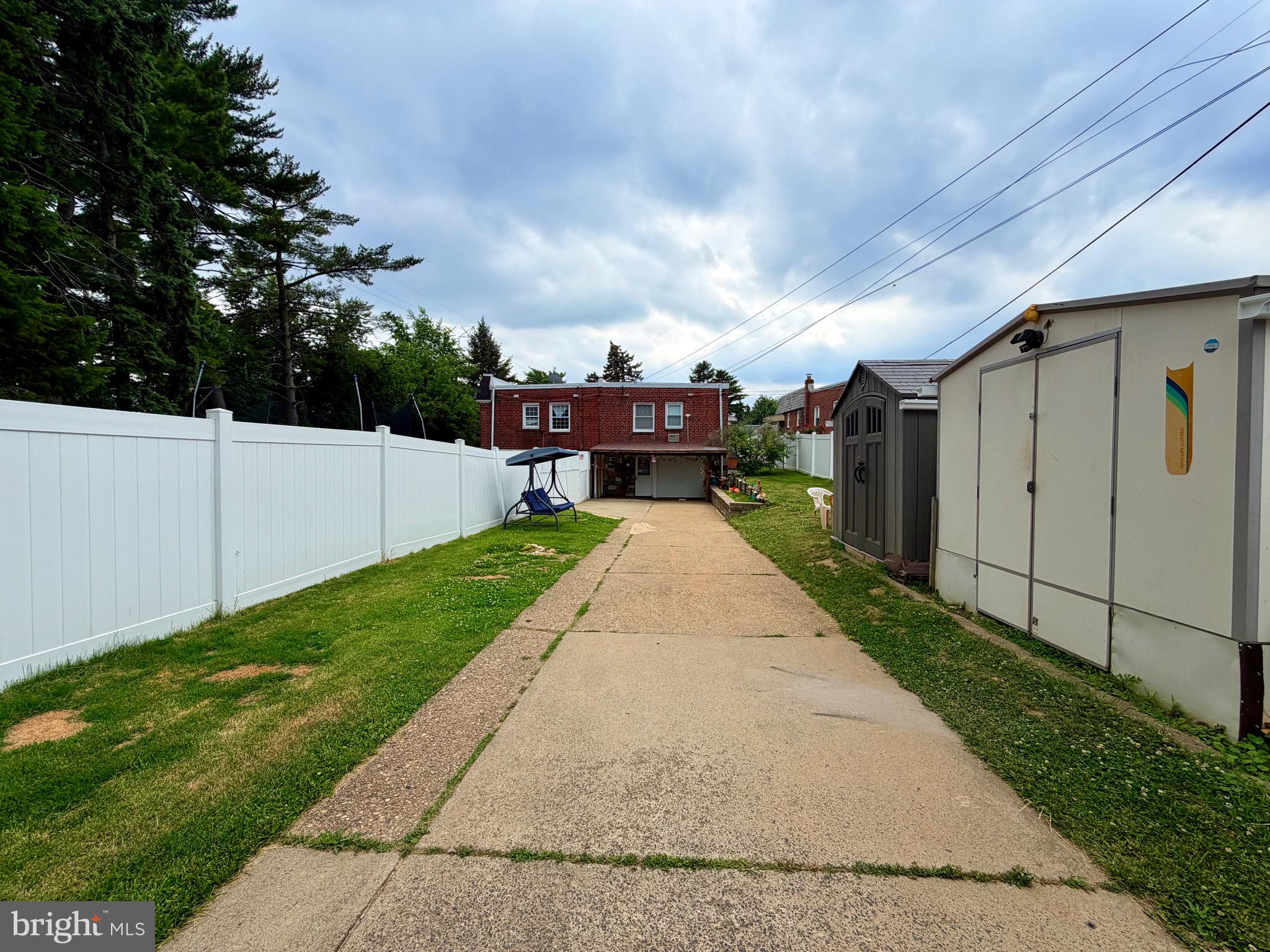1437 Napfle Avenue Philadelphia, PA 19111 - Photo 36 of 43
