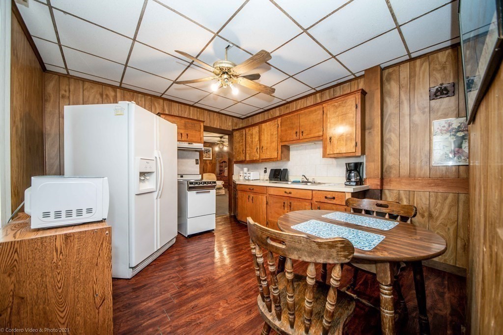 740 2nd Street Fall River, MA 02721 - Photo 16 of 42