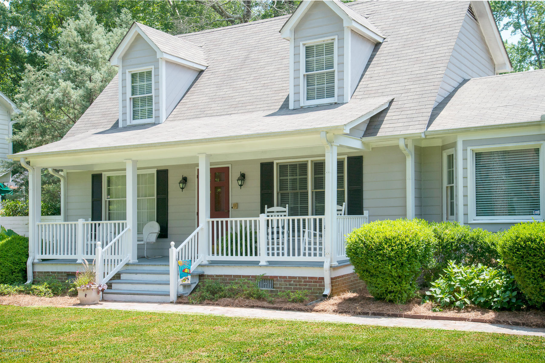 110 Antler Road Greenville, NC 27834 - Photo 2 of 37 Rocking Chair Front Porch