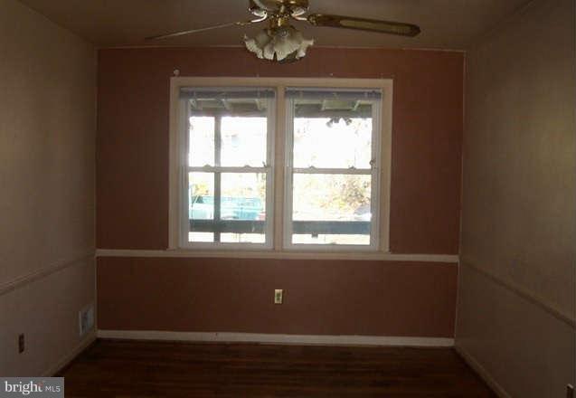1668 Kirkwood Road Baltimore, MD 21207 - Photo 3 of 8 Dining Room