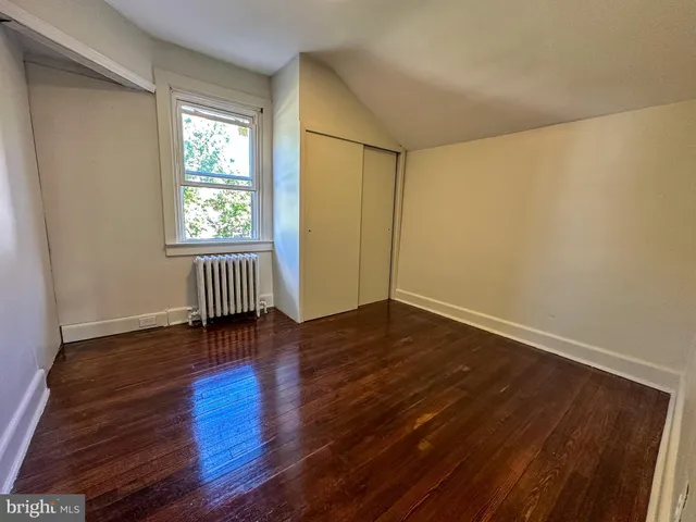 $2,100 | 521 Blythe Avenue, Drexel Hill, PA 19026