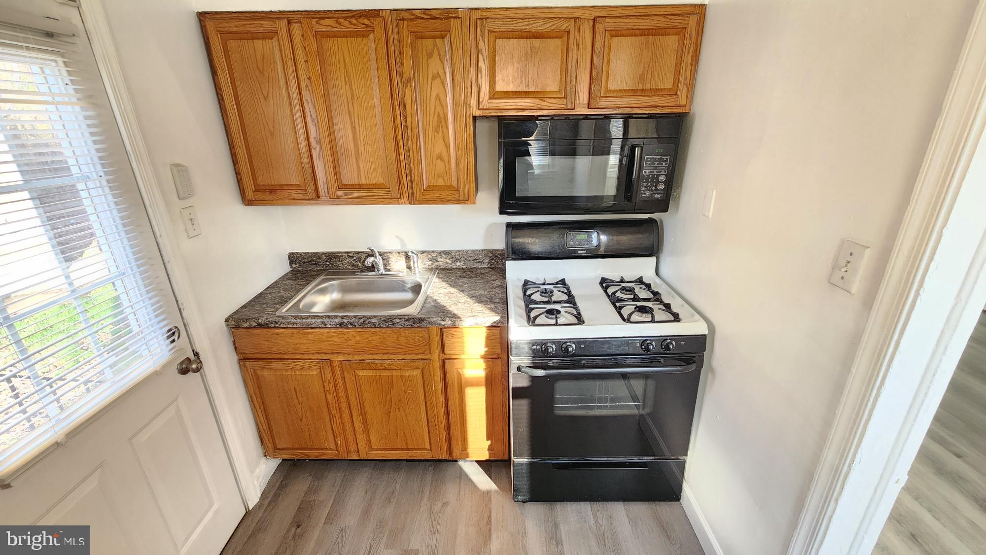4518 Fairfax Road, Unit 1 Baltimore, MD 21216 - Photo 5 of 10 Gallery Image 5