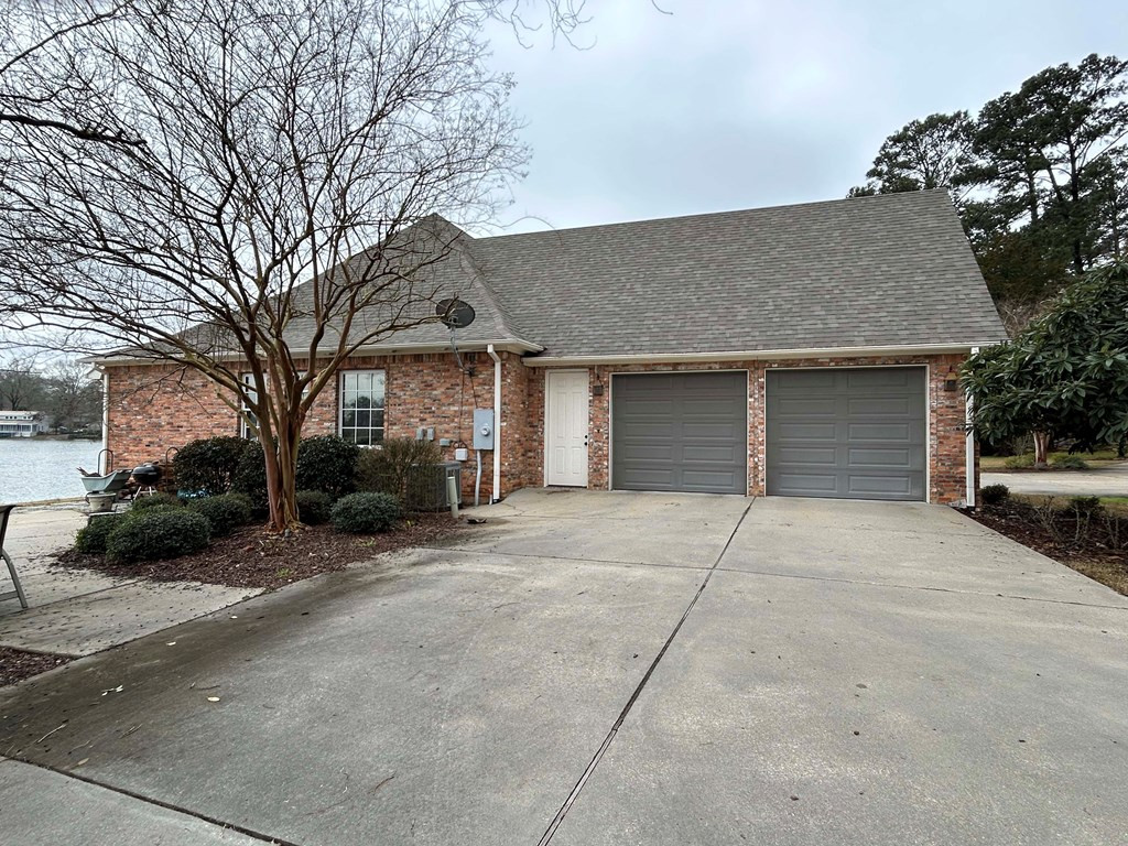 188 Cedar Ridge Road McComb, MS 39648 - Photo 5 of 31 East elevation
