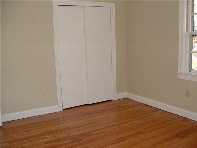 120 Ridgecrest Drive Greenville, SC 29609 - Photo 9 of 11 Gallery Image 9
