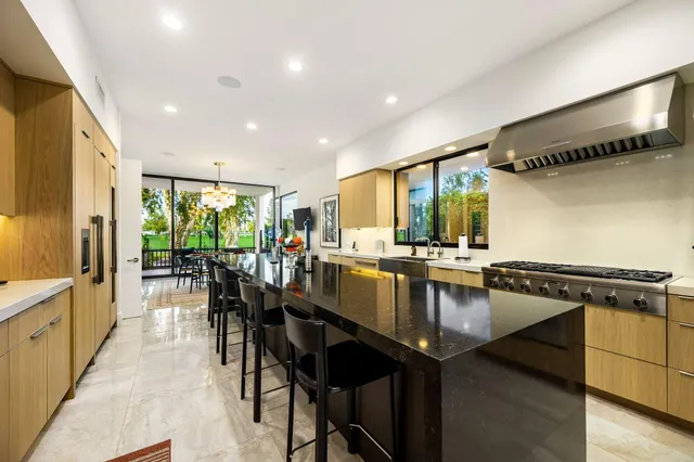 $6,900,000 | 71120 North Thunderbird Terrace, Rancho Mirage, CA 92270