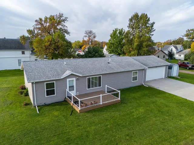 $184,900 | 204 Johnson Street, Shelly, MN 56581