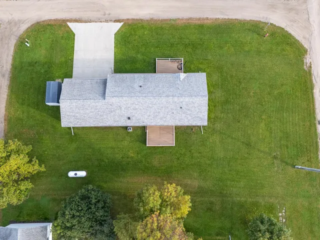 $184,900 | 204 Johnson Street, Shelly, MN 56581