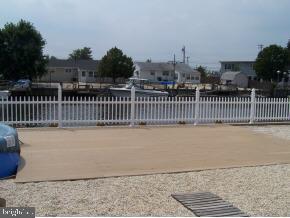 108 East Thames Road Tuckerton, NJ 08087 - Photo 10 of 12