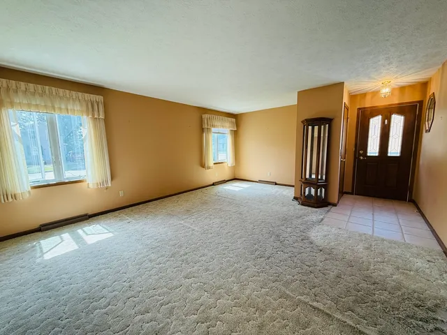 $233,500 | 212 East Waupansie Street, Dwight, IL 60420