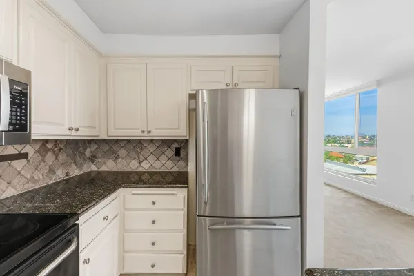 $3,150 | 3939 Illinois Street, Unit 4D, San Diego, CA 92104