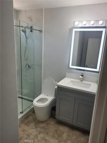 $2,750 | 18885 Oakview Way, Lake Elsinore, CA 92530