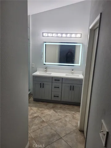 $2,750 | 18885 Oakview Way, Lake Elsinore, CA 92530