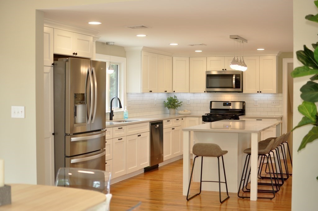 17 Seneca Road Acton, MA 01720 - Photo 32 of 41 Gallery Image 32