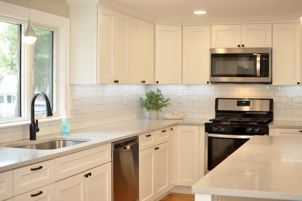17 Seneca Road Acton, MA 01720 - Photo 33 of 41 Gallery Image 33