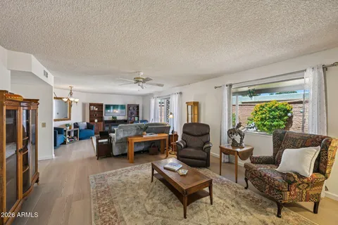 $299,999 | 10306 West Loma Blanca Drive, Sun City, AZ 85351