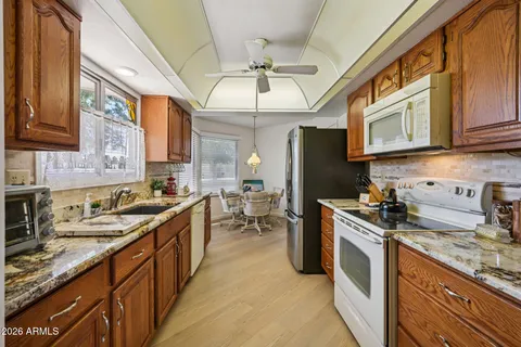 $299,999 | 10306 West Loma Blanca Drive, Sun City, AZ 85351