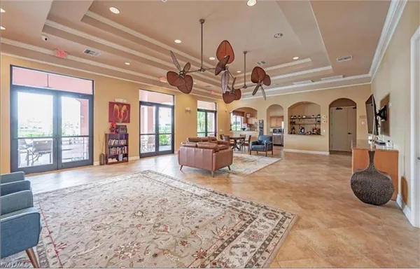 $2,400 | 7776 Bristol Circle, Naples, FL 34120