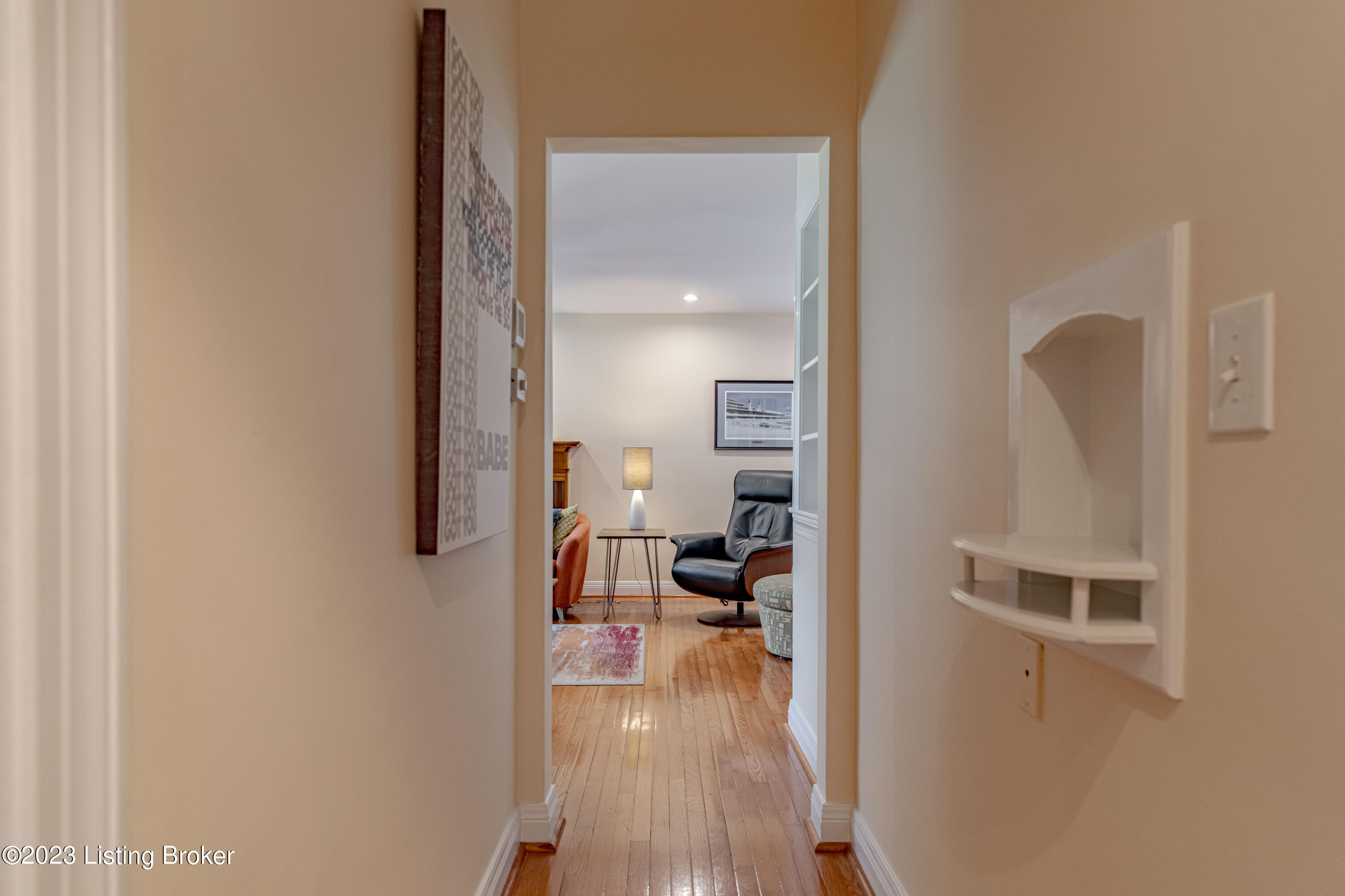 4516 Blenheim Road Louisville, KY 40207 - Photo 13 of 81 DSC00207