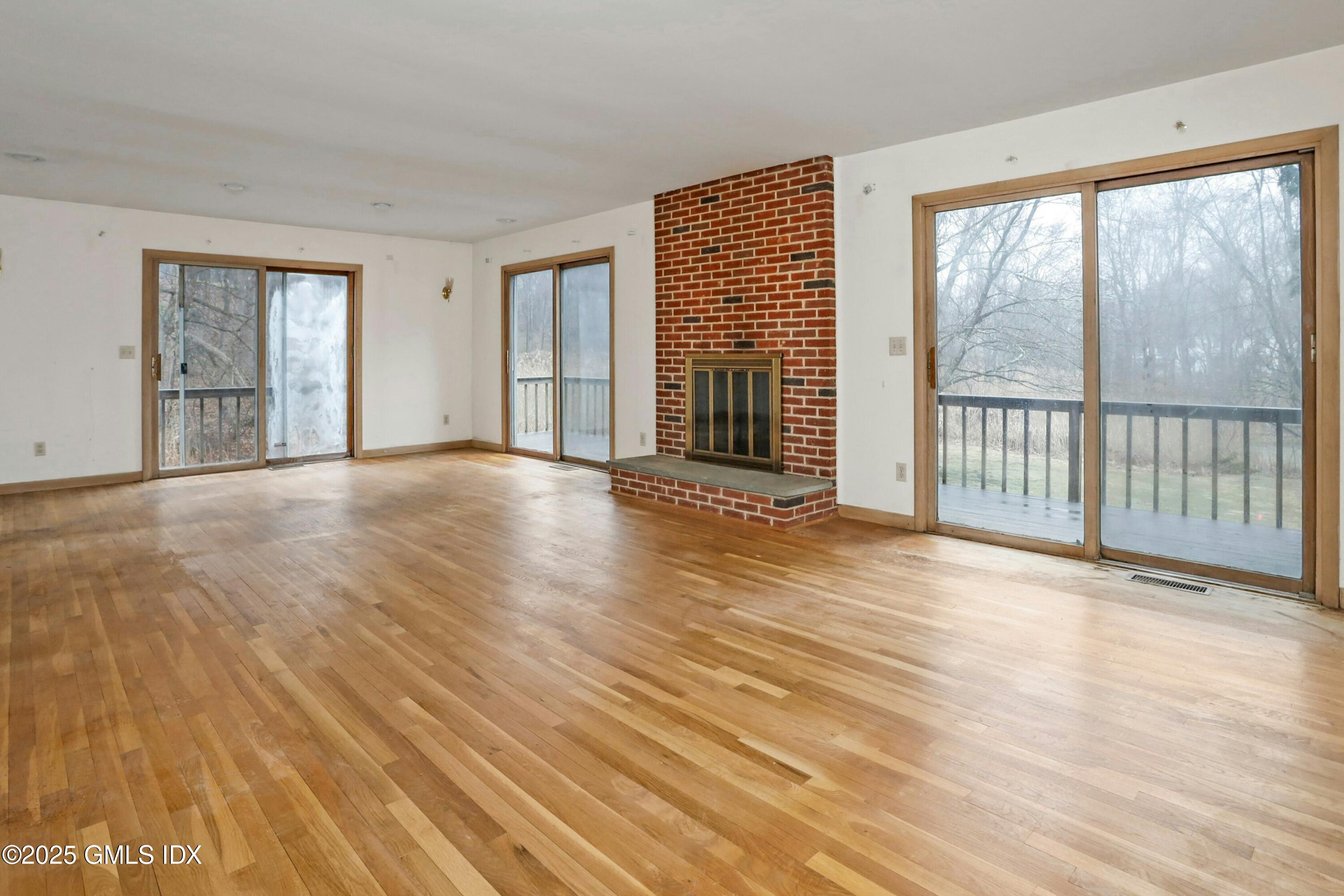 14 Sawmill Terrace Greenwich, CT 06830 - Photo 7 of 19 007-480428-_X0A2061edited_14009088