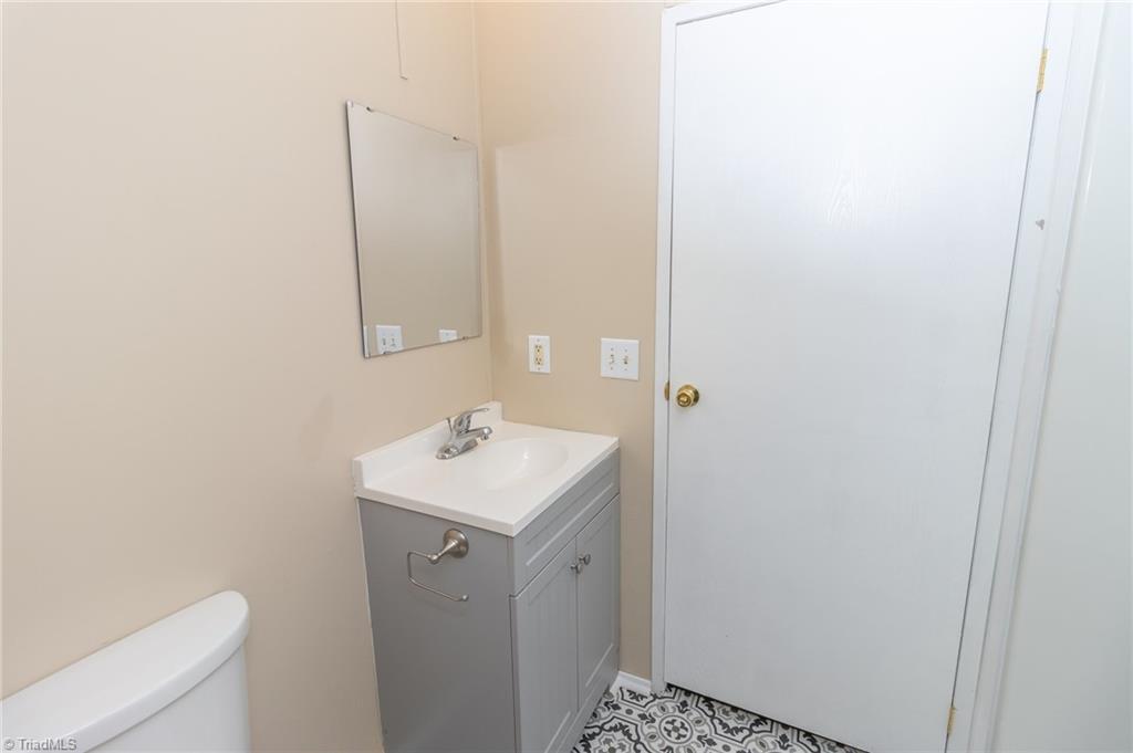 1035 Sunny Ridge Road Walnut Cove, NC 27052 - Photo 19 of 36