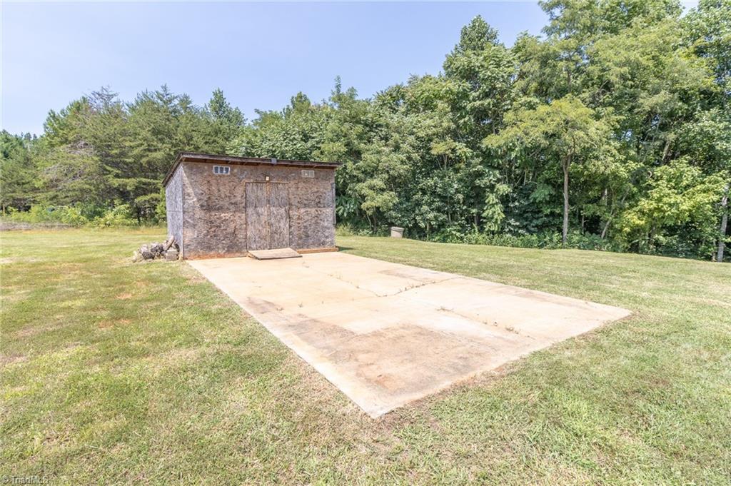 1035 Sunny Ridge Road Walnut Cove, NC 27052 - Photo 36 of 36