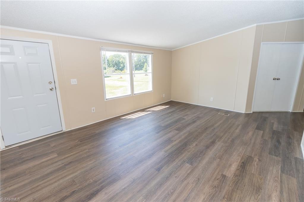 1035 Sunny Ridge Road Walnut Cove, NC 27052 - Photo 6 of 36