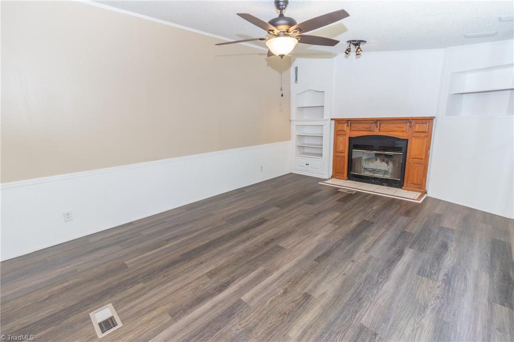 1035 Sunny Ridge Road Walnut Cove, NC 27052 - Photo 10 of 36